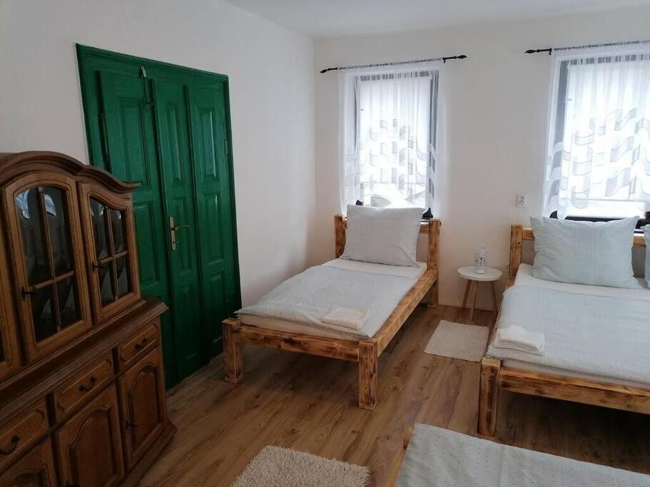 Brana Do Ceskeho Svycarska - Raj Cyklostezek Stare Krecany Buitenkant foto