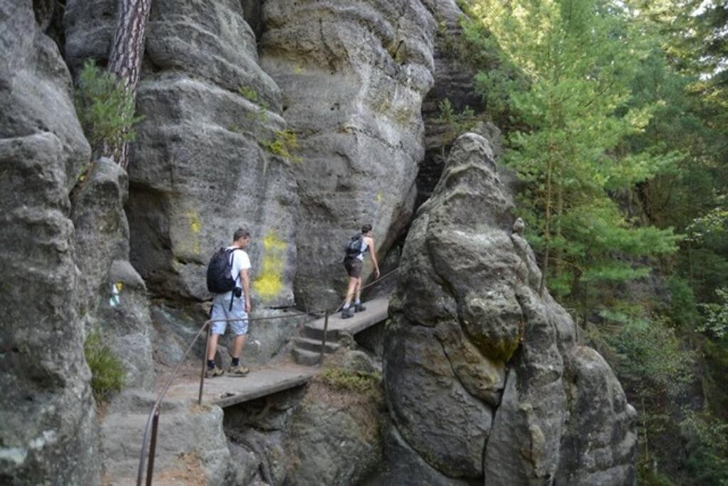 Brana Do Ceskeho Svycarska - Raj Cyklostezek Stare Krecany Buitenkant foto